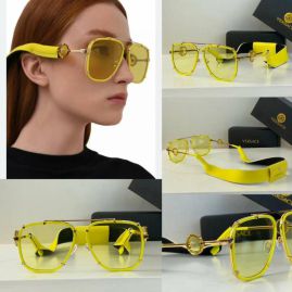 Picture of Versace Sunglasses _SKUfw55531216fw